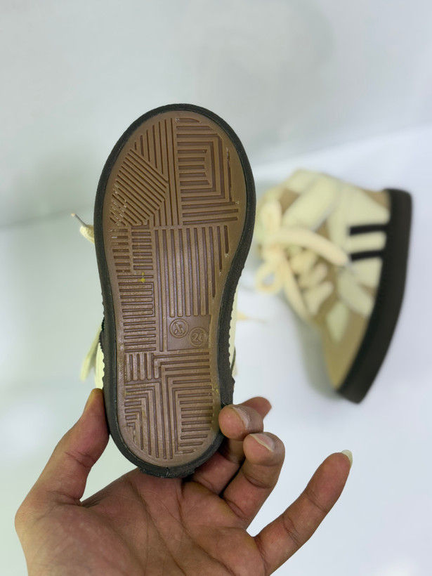 نیم بوت دو خط